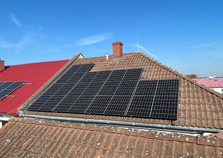Précautions pour l'installation du système photovoltaïque sur le toit
