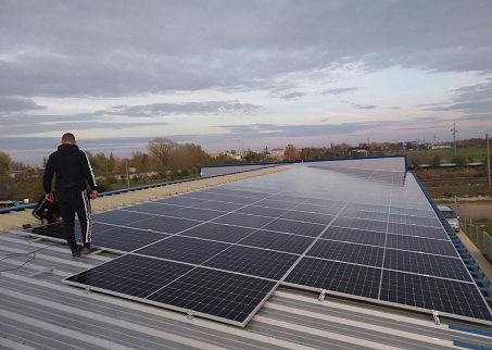 AIE : les nouvelles installations photovoltaïques annuelles vont plus que quadrupler pour atteindre 650 GW d'ici 2030
